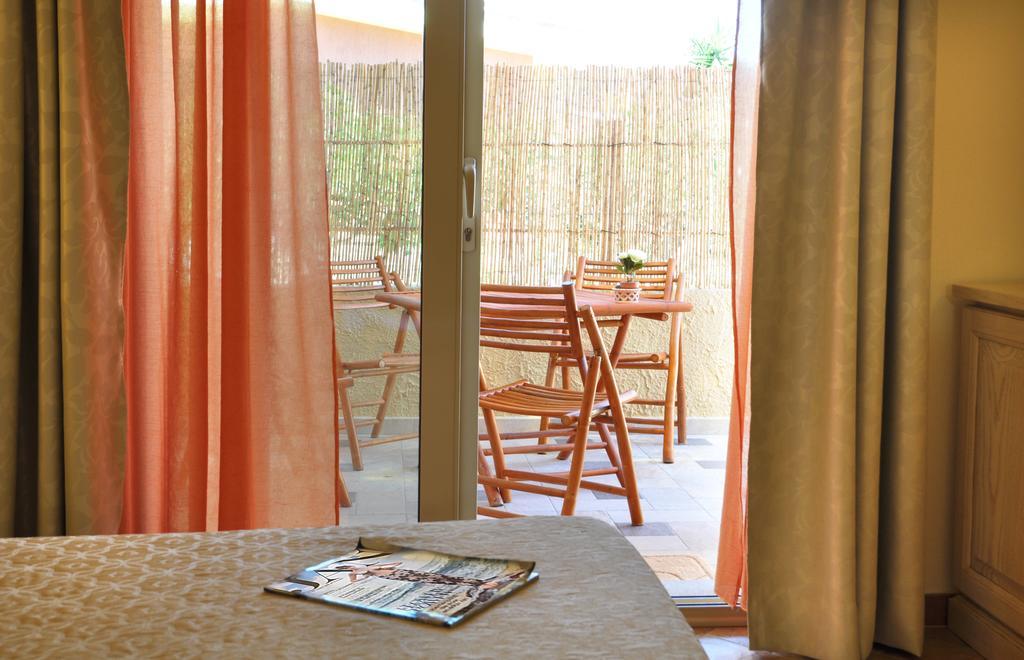 Affittacamere B&B La Villa Dei Graniti Villasimius Room photo