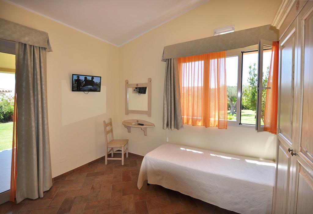 Affittacamere B&B La Villa Dei Graniti Villasimius Exterior photo