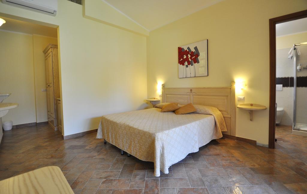 Affittacamere B&B La Villa Dei Graniti Villasimius Room photo