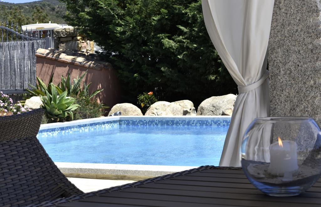 Affittacamere B&B La Villa Dei Graniti Villasimius Exterior photo
