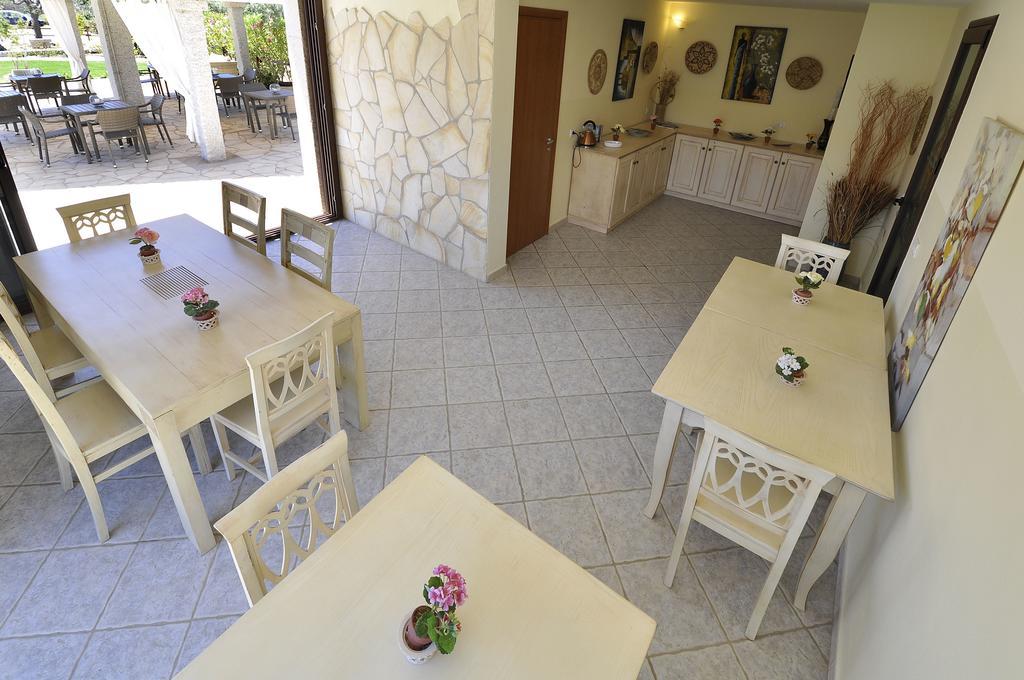 Affittacamere B&B La Villa Dei Graniti Villasimius Exterior photo